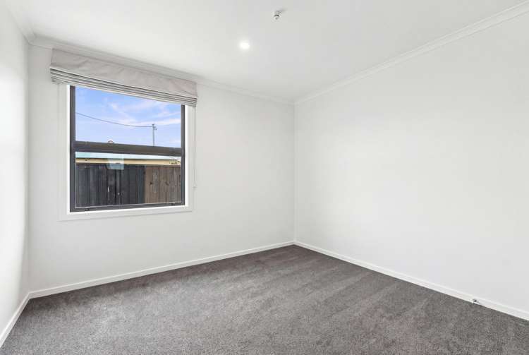 2D St Leonard Street St Johns Hill_8
