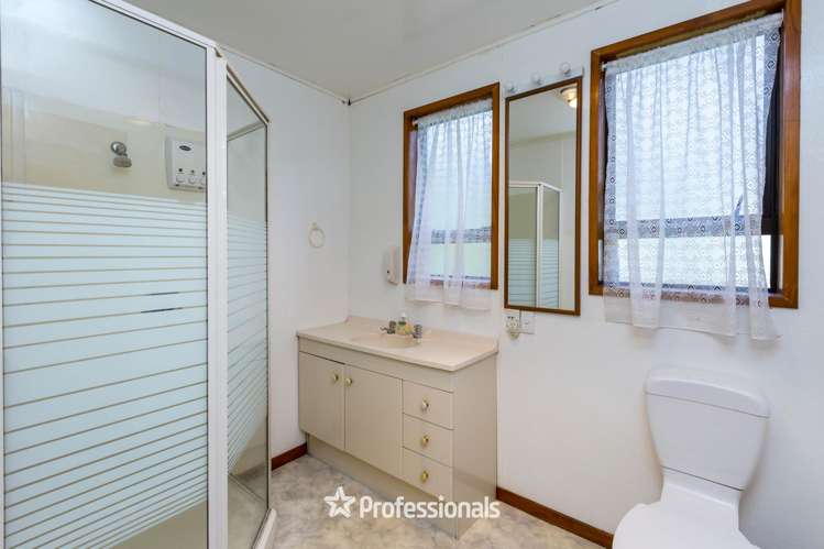 17 Cleland Crescent Naenae_8