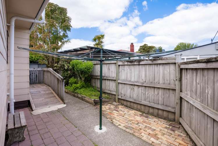 1/29 Sunnyfield Crescent Glenfield_14