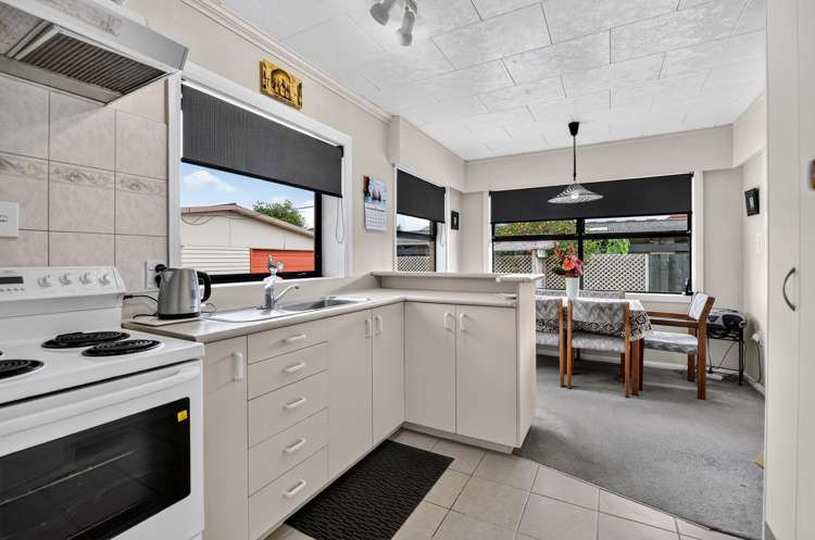 61B Te Aroha Street Hamilton East_8