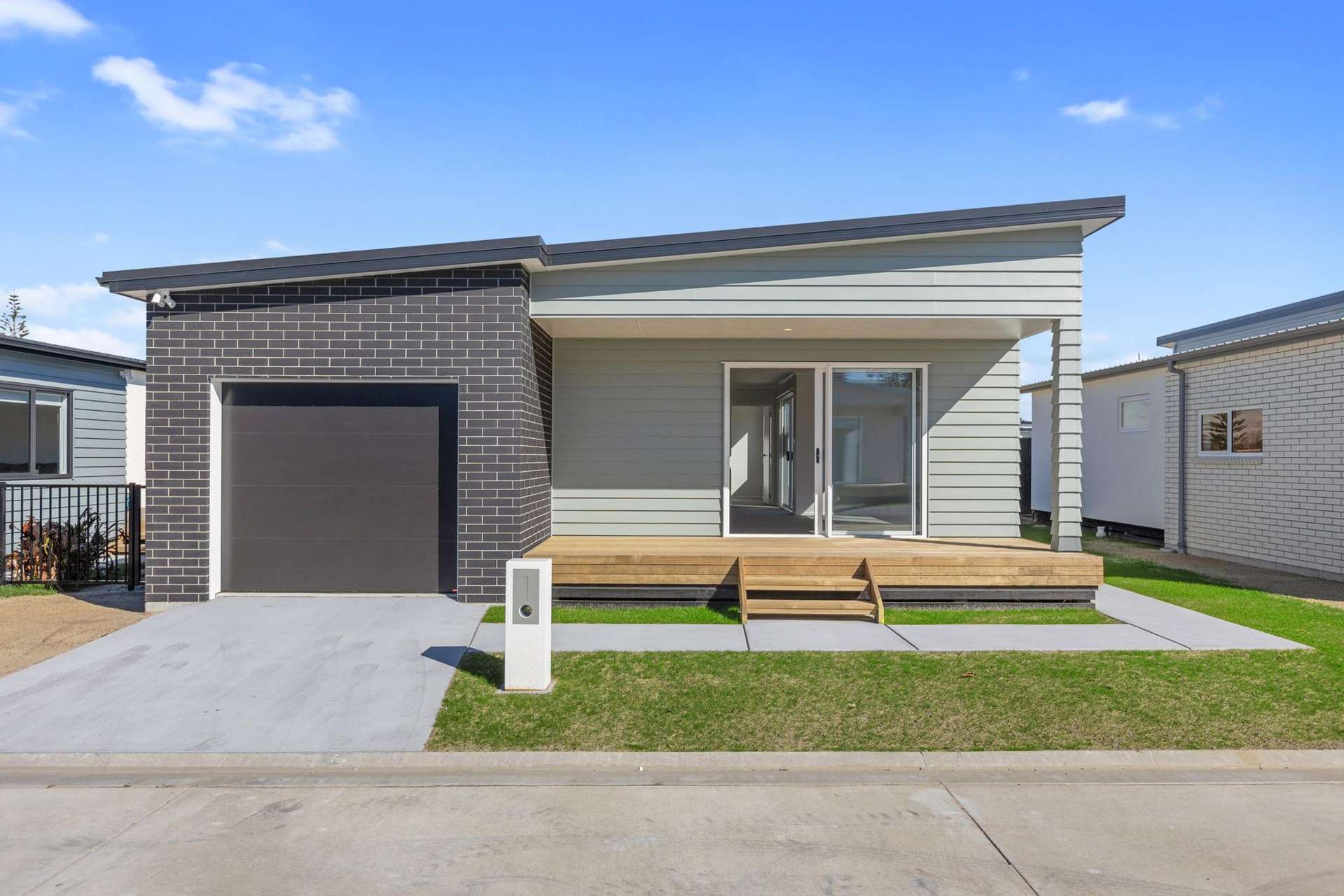 64 Riley Crescent Papamoa_0