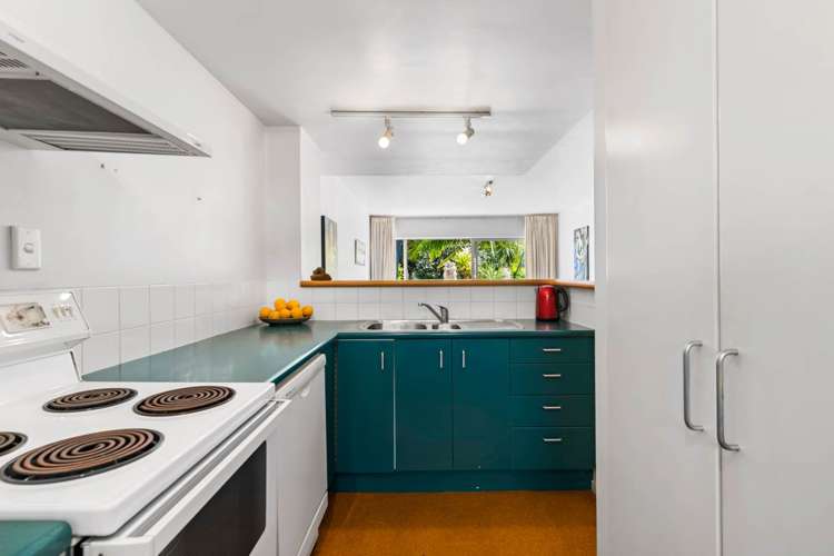 4/6 Sarsfield Street Herne Bay_3