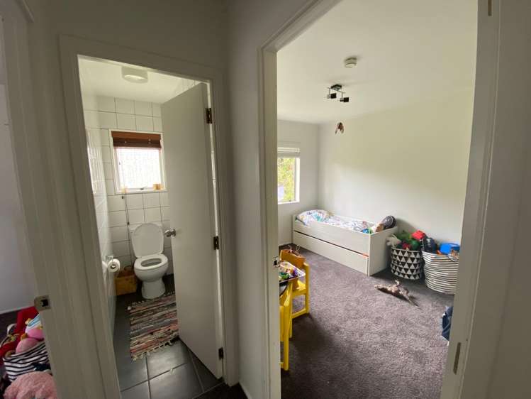 25 Montclair Rise Browns Bay_7