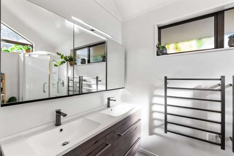 45 Trent Street Taradale_12