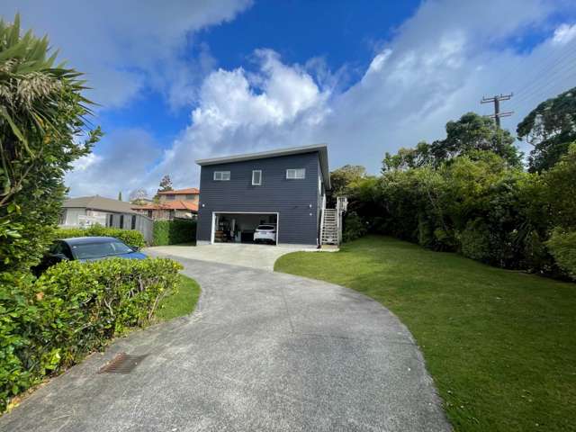 18 Laurie Street Red Beach_2