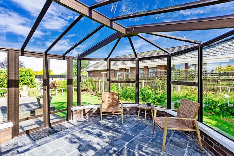 20 George Street Windsor_26