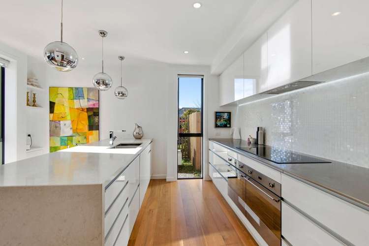 39 Winchester Street Merivale_9