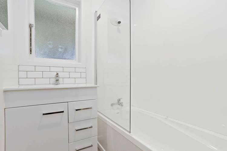 30 Strid Road Te Atatu South_11