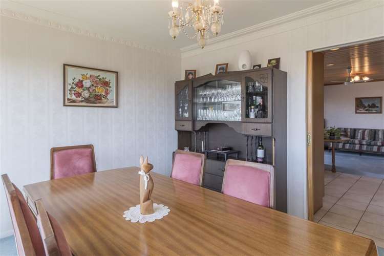 2 Maxine Place Matua_6
