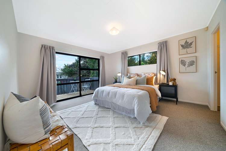 2/12 Grimshaw Place Henderson_12