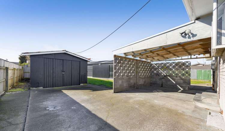 15 McLean Street Hawera_2