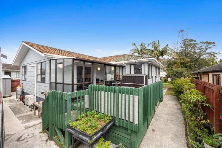 6 Hamblyn Place Ranui_16