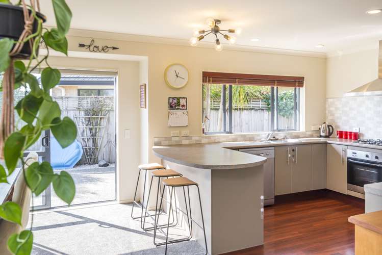 51 Realm Drive Paraparaumu_1