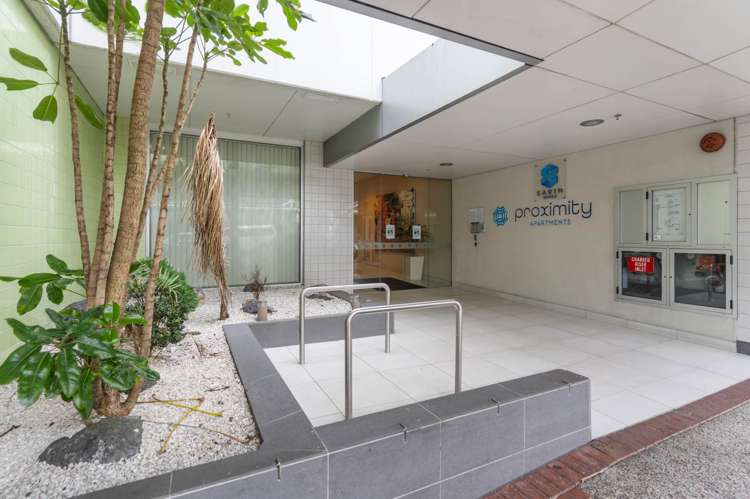 1105/17 Amersham Way Manukau_21