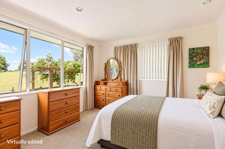 34 Lochiel Place Te Kamo_11