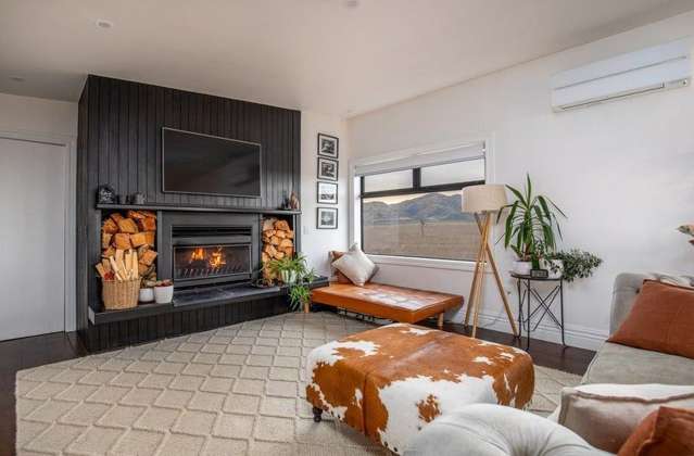 403 McArthur Road Alexandra_2