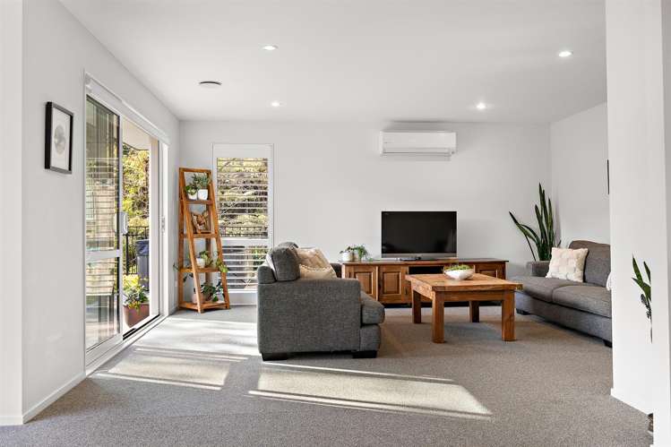 36 Crabb Fields Lane Riverhead_11