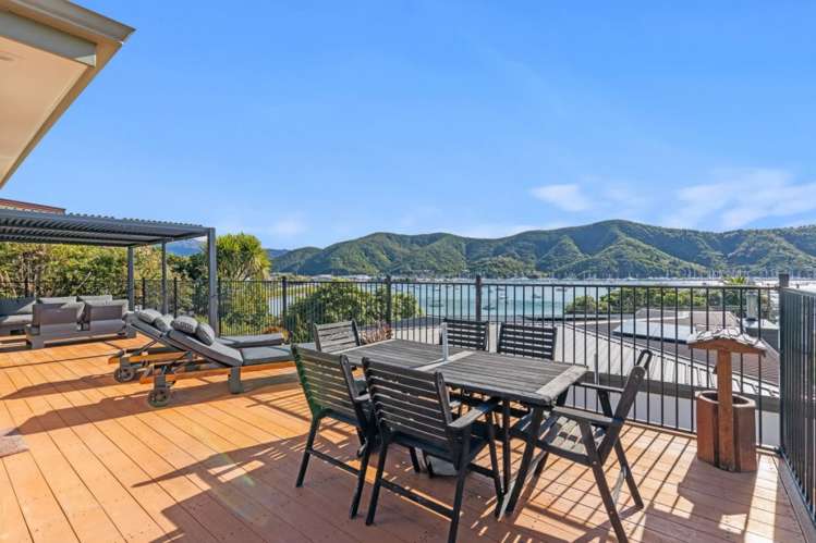 374A Waikawa Road Waikawa_24