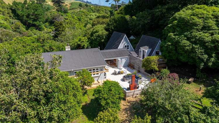 215 Takapu Road Takapu Valley_40