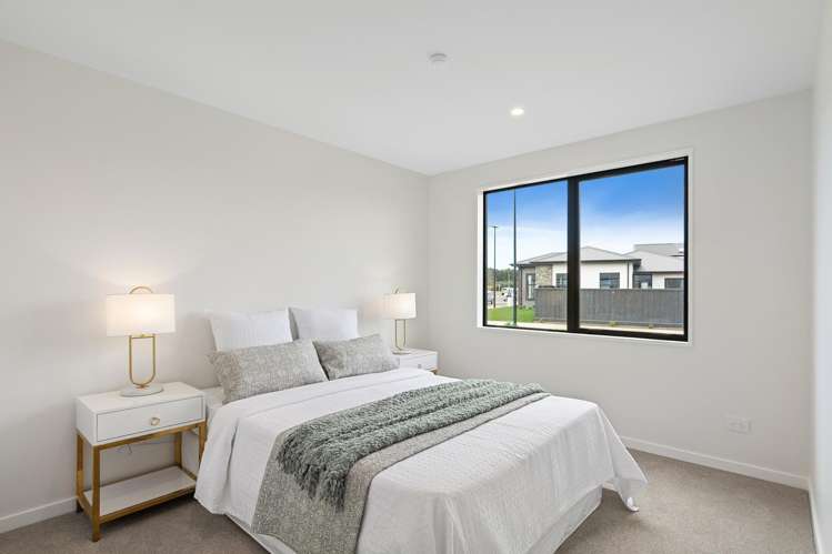 25 Guinevere Drive Lincoln_15