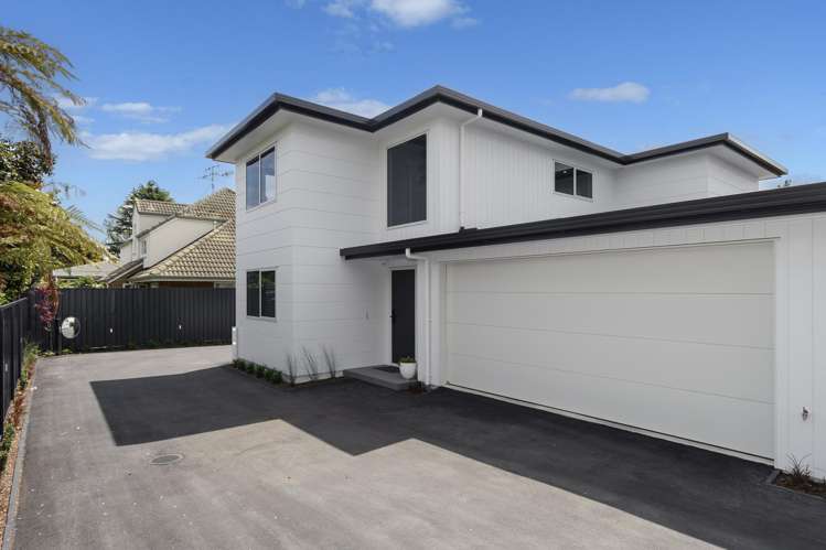 90A Grace Road Avenues_21