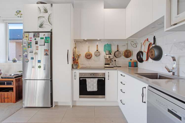 301/1C Soljak Place_5