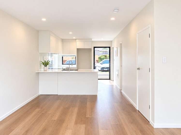 2/107 Selo St 1665_6