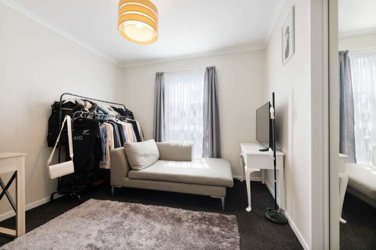 11 Allington Road Massey_17