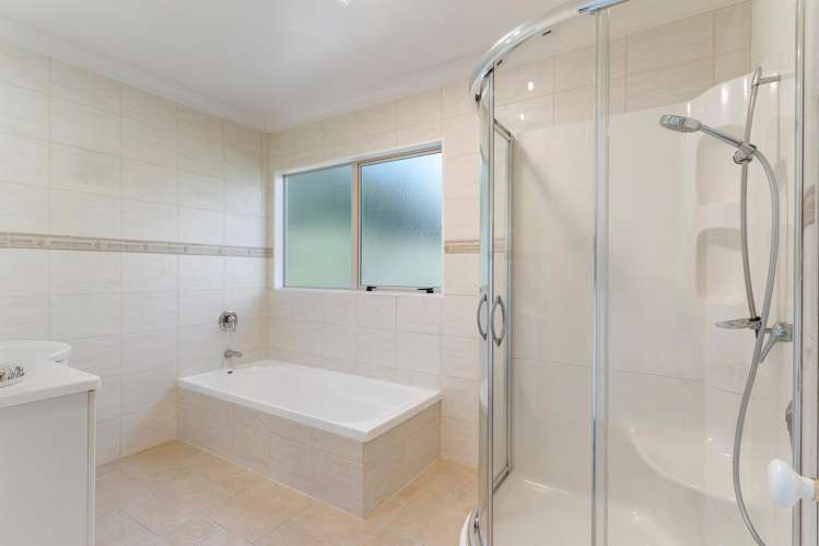 13A Araminta Place Beachlands_14