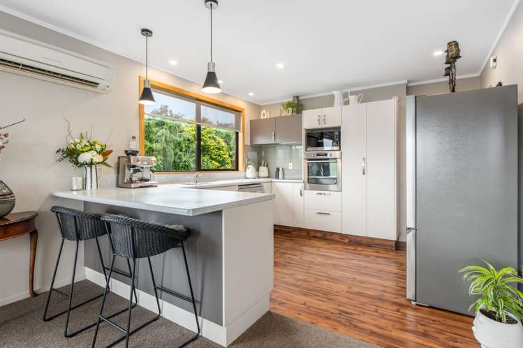 25 Joe Brown Avenue Mosgiel_4