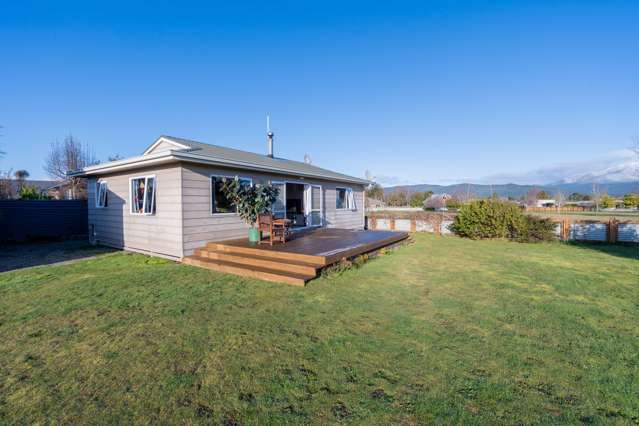 38 Lawson Burrows Crescent Te Anau_3