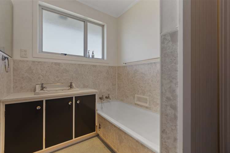 Tarata Road Inglewood_17