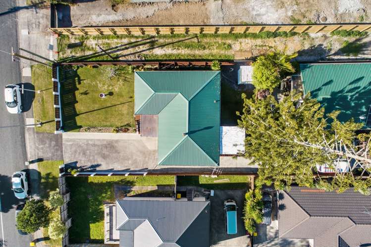 81 Awaroa Road Sunnyvale_17