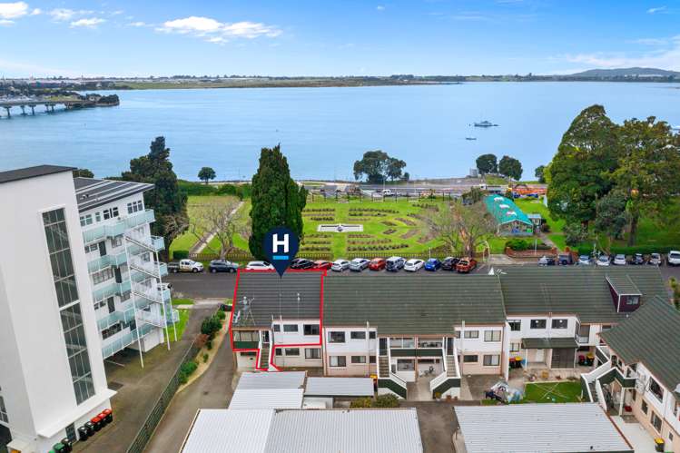 4/18 Cliff Road Tauranga Central_14