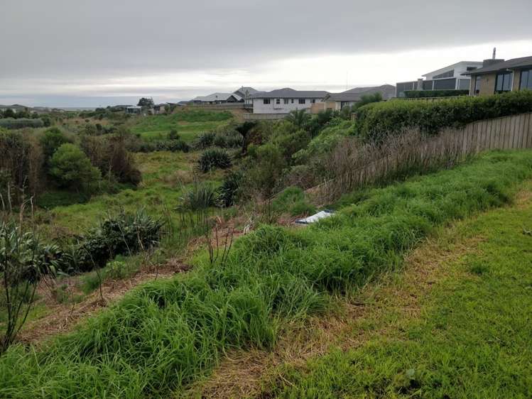 16a Jules Crescent Bell Block_13