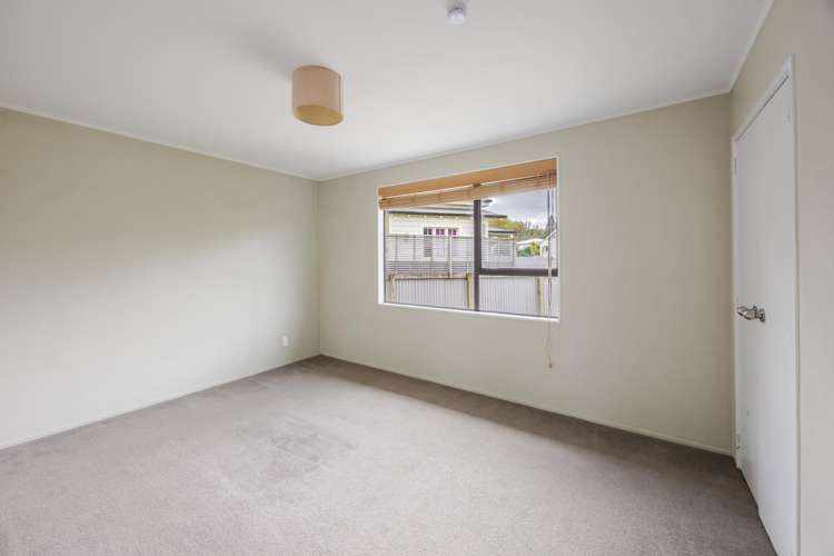 3A Collins Street Waipawa_8