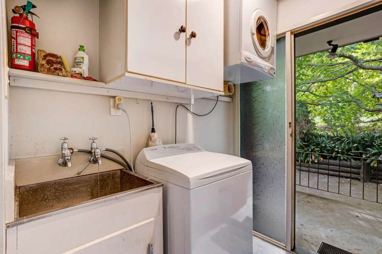 1/30 Ravenwood Drive Forrest Hill_15