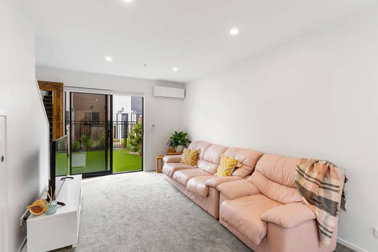 7/170 Don Buck Road Massey_7