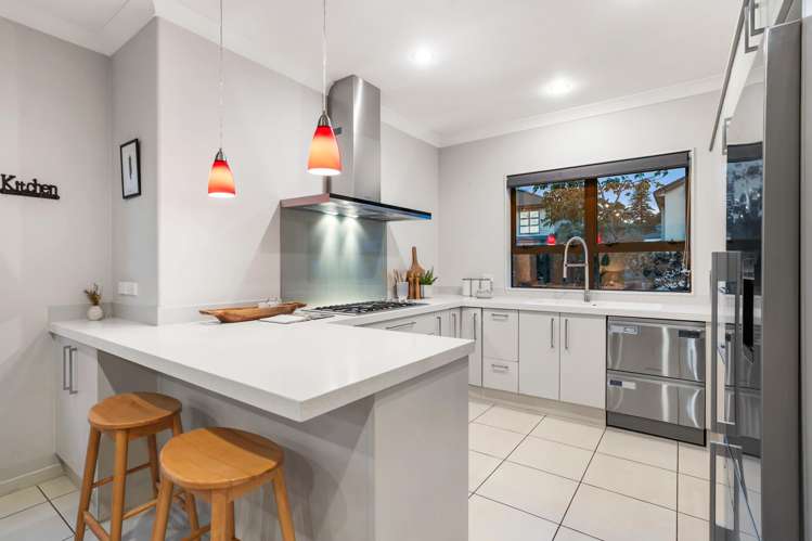 15 Tihi Street Stonefields_4