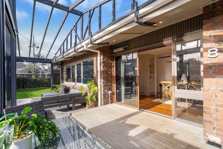 8 Riviera Place Hauraki_26