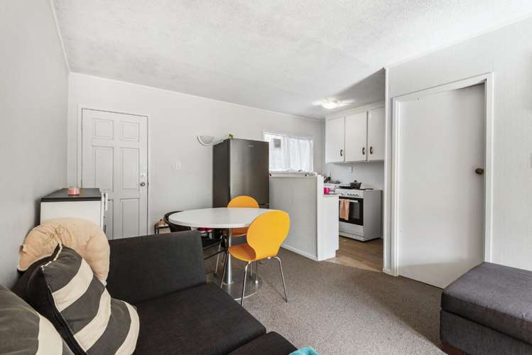 9/5 Orakei Road Remuera_10