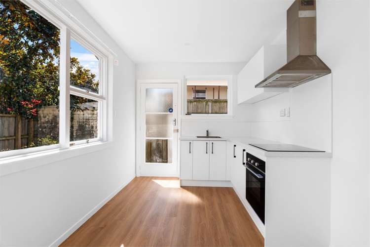 1-5/355 Worcester Street Linwood_17