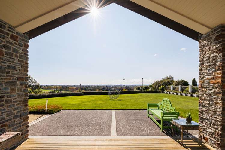 21 The Strand Fitzherbert_10