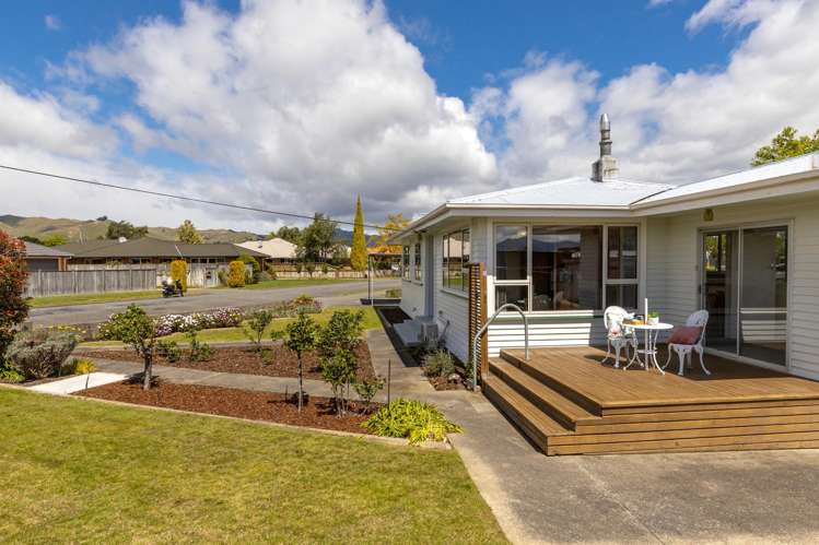 24 Burleigh Road Redwoodtown_16