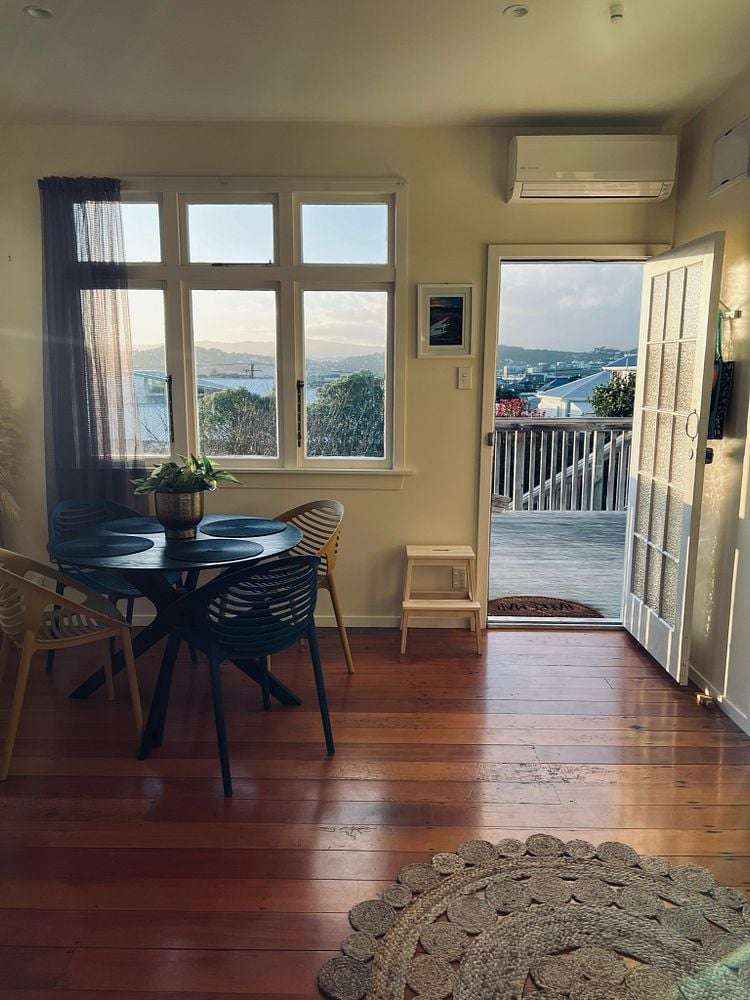 91B Queens Drive Lyall Bay_4