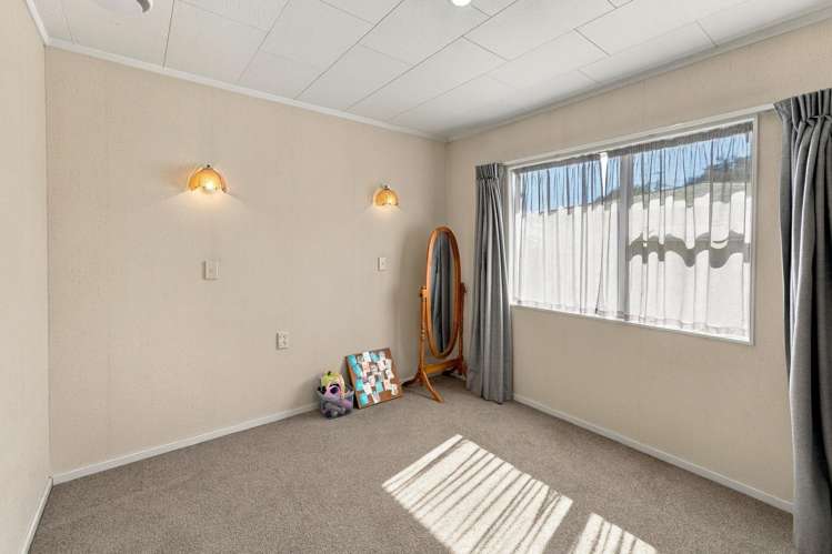 4 Linden Court Richmond_16