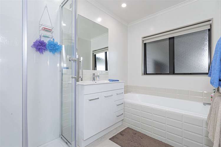 51 Youngs Road Papakura_8