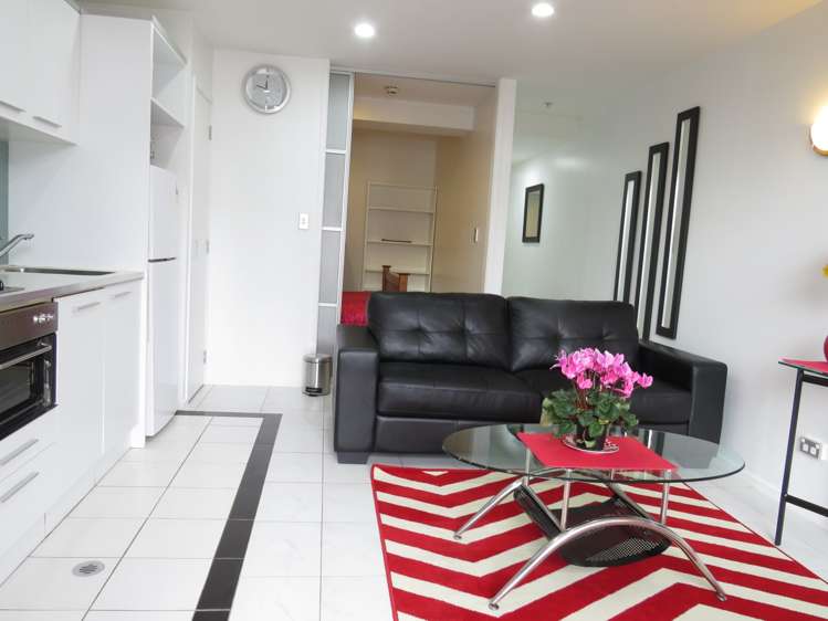 102/17 Vogel Lane Auckland Central_6