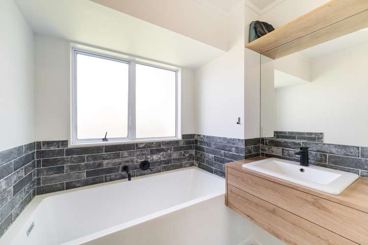 97 Hillcrest Drive Kelvin Grove_15