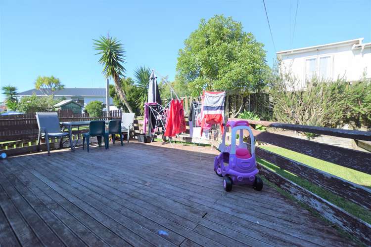 2/33 Lavelle Road Henderson_10